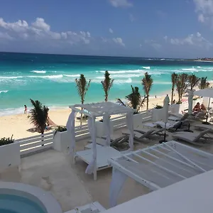 Estudios Yalmakan , Cancún Mexiko